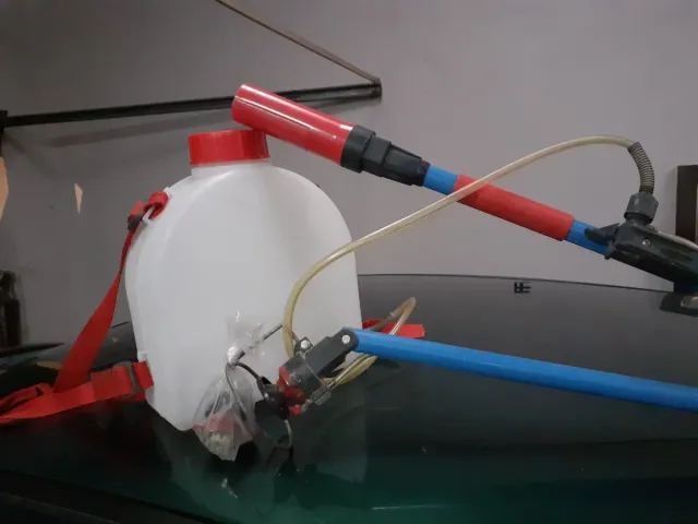 Irroratrice a zaino con lancia