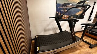 Cinta de correr profesional autopropulsada