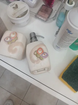 Set Dispenser Sapone e Portaspazzolini Ceramica