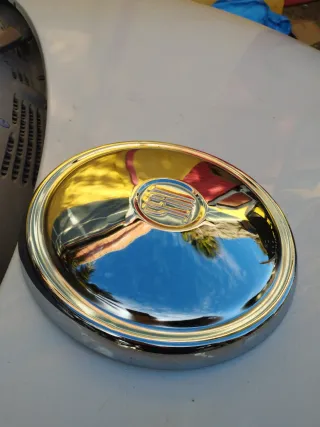 Tapacubo Seat Cromado