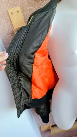 Cazadora aviador mujer verde parches