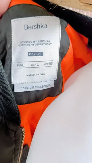 Cazadora aviador mujer verde parches