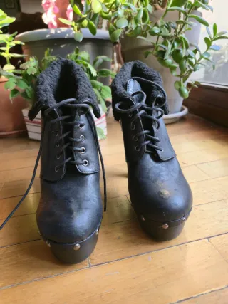 Scarpe Iron First Lacey Days Nere