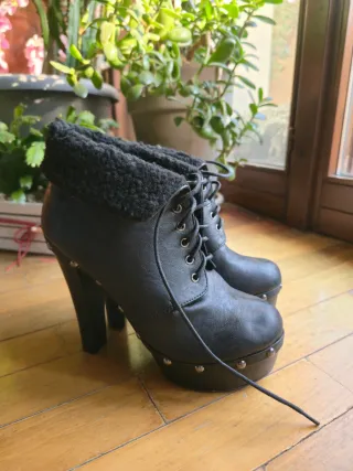 Scarpe Iron First Lacey Days Nere