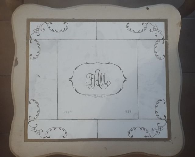 Juego 2 mesas auxiliares vintage azulejos