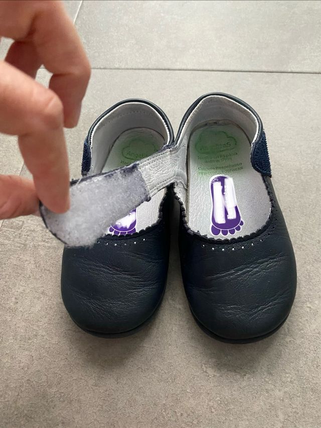 Merceditas respetuosas azul marino T25