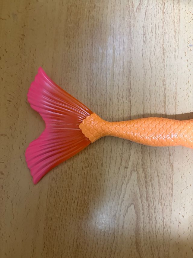 Barbie Sirena Naranja y Rosa