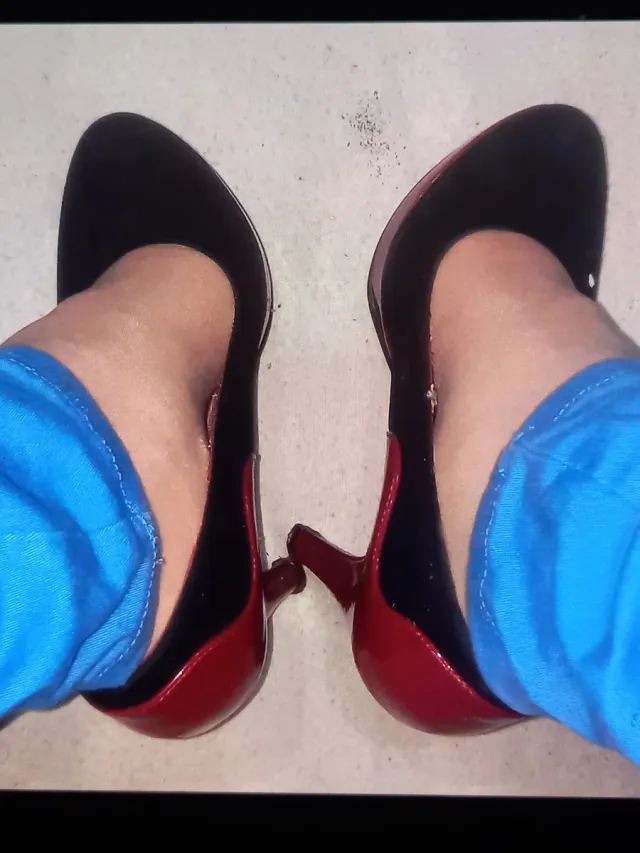 Tacchi neri e rossi taglia 38