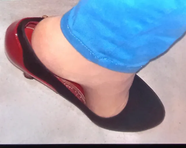 Tacchi neri e rossi taglia 38