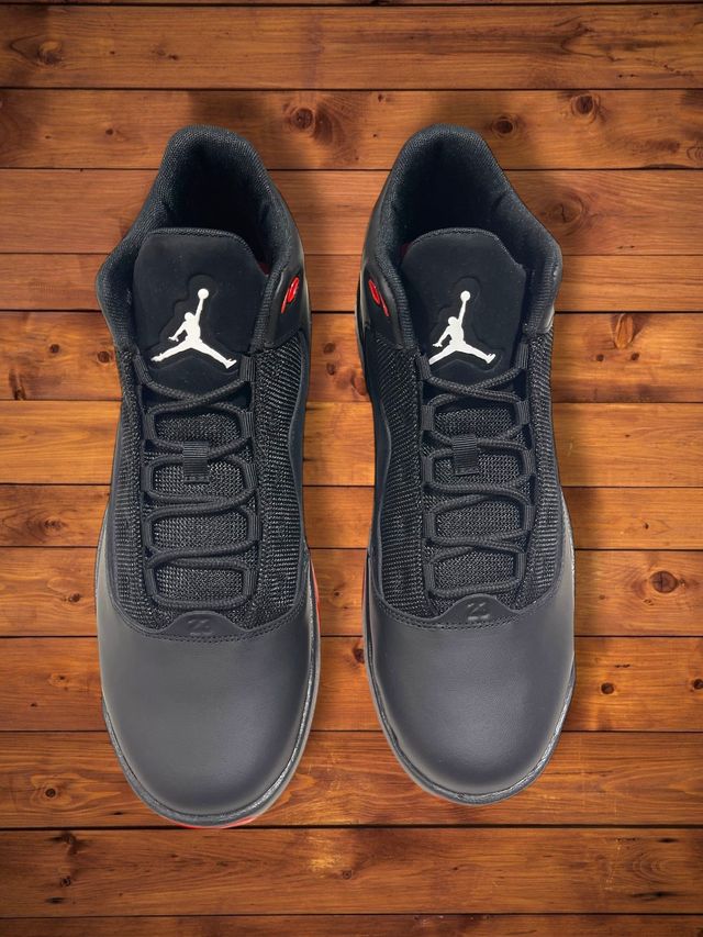 Jordan Max Aura 2 Black Red Trainers