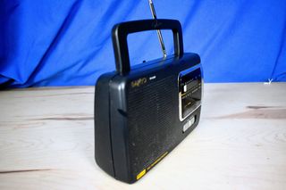 Radio Sanyo RP-6165F AM/FM Portátil