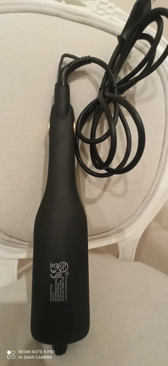 Plancha Ondas Paris Hilton Negra