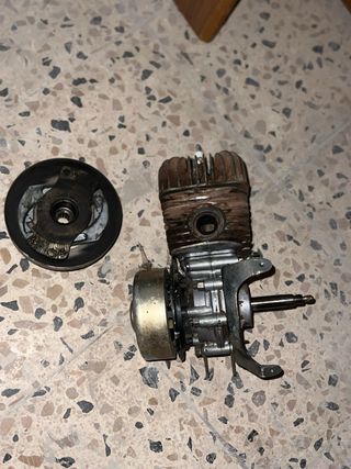 Motor ciclomotor incompleto
