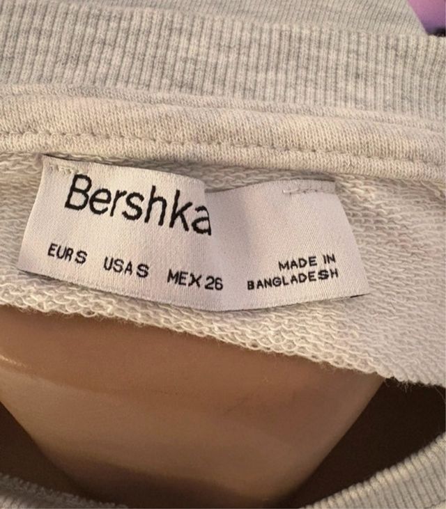 Conjunto Bershka gris East Hampton