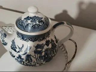 Set tè: 2 tazze e teiera con vassoio shabby chic