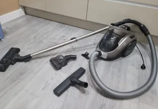 Aspiradora Rowenta Compact Power Cyclonic