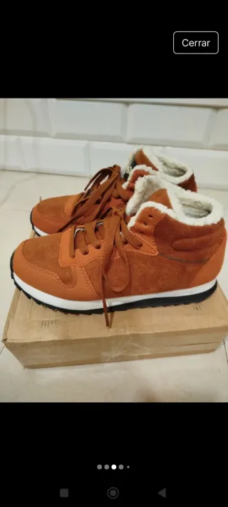 Zapatillas deportivas marrones forradas