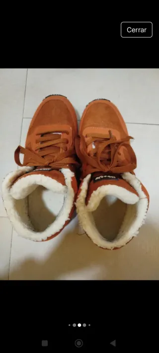 Zapatillas deportivas marrones forradas