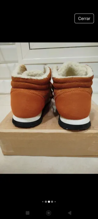 Zapatillas deportivas marrones forradas