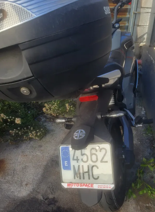 Moto Eléctrica Super Soco TS Hunter