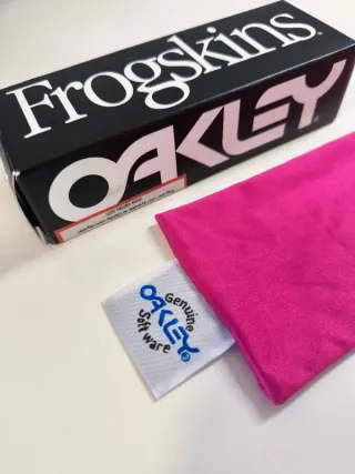 Funda Oakley Frogskins Rosa Sin Estrenar