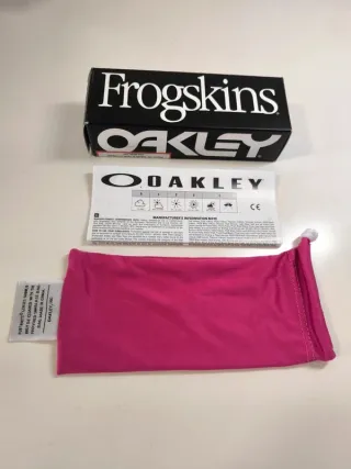 Funda Oakley Frogskins Rosa Sin Estrenar