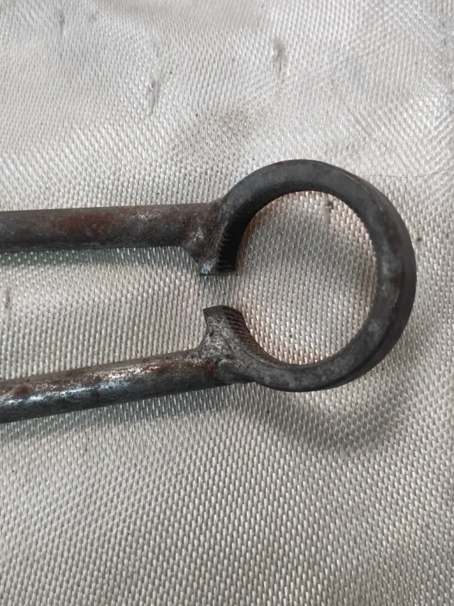 Herramienta para bujes