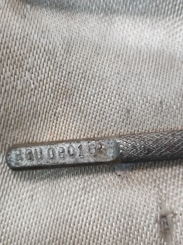 Herramienta para bujes