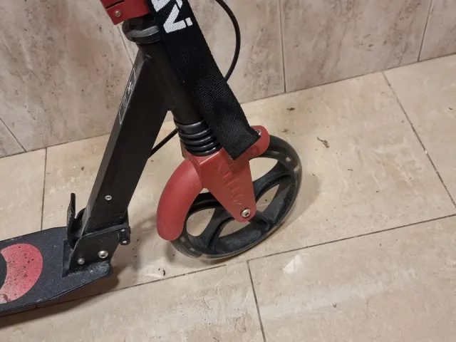 Patinete infantil AREROS