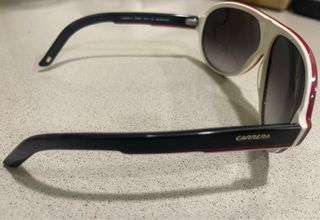 Gafas sol CARRERA negra