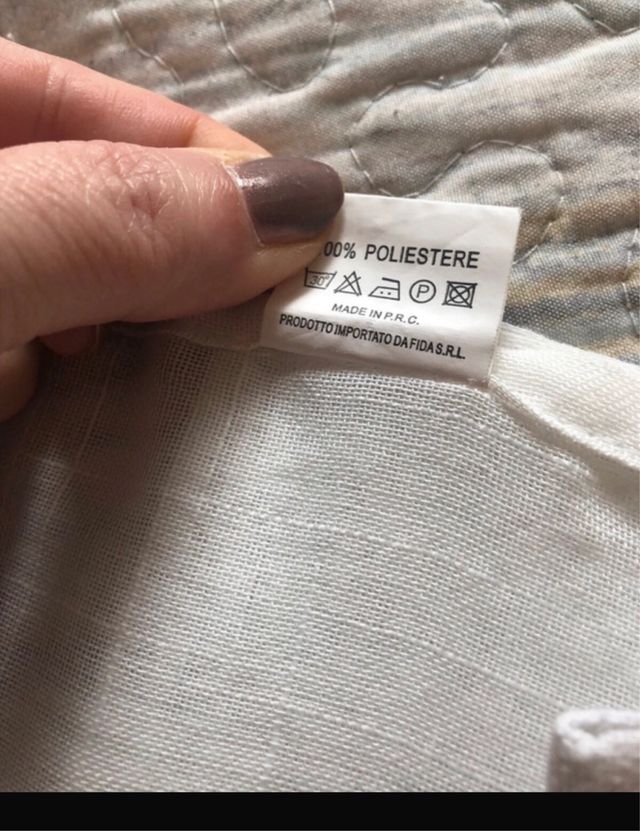 Coppia tendine cuori rosse e bianche