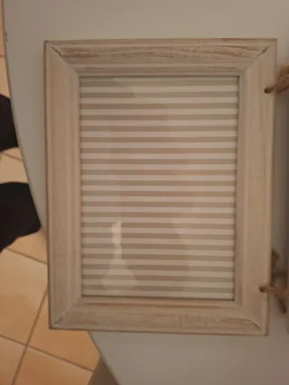 Portafoto in legno e tessuto beige