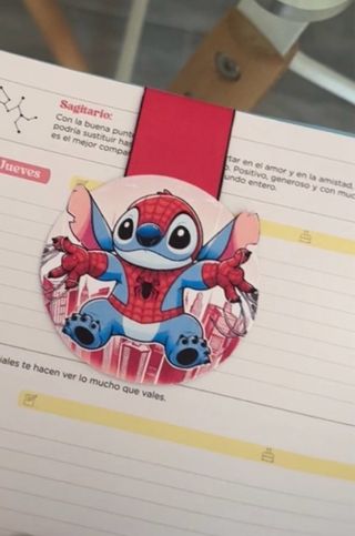 Puntos de libro personalizados con imán.