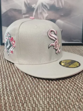 Gorra New Era 59FIFTY Beige y Rosa Talla 7.1/4