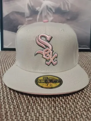 Gorra New Era 59FIFTY Beige y Rosa Talla 7.1/4