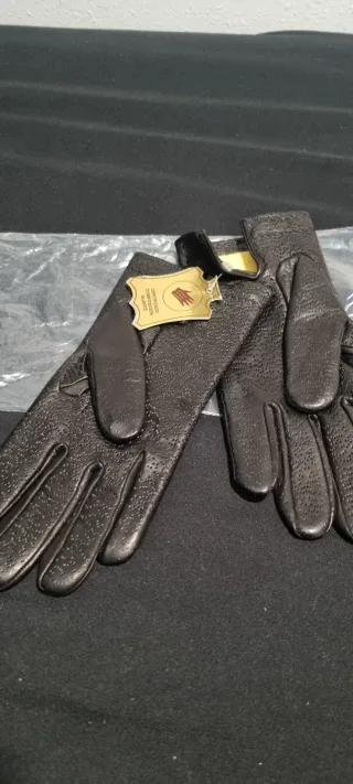 Guantes de piel negros perforados talla 8