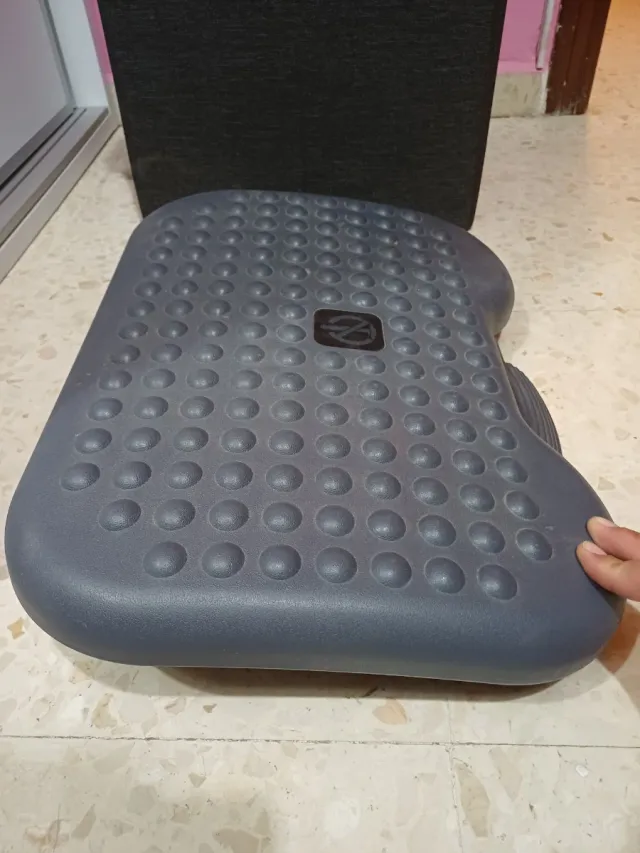 Poggiapiedi ergonomico