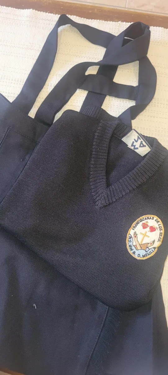 Uniforme Buen Consejo Monjas Melilla