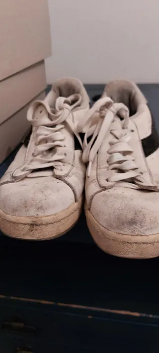 Adidas Sneakers Bianche e Nere