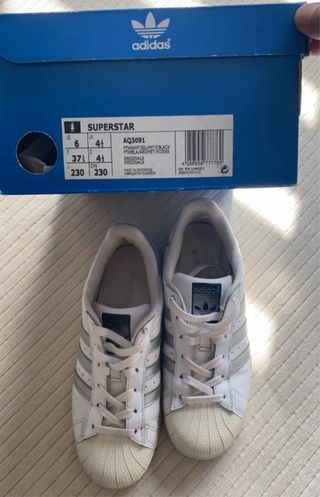 Zapatillas Adidas Superstar Blancas y Plateadas