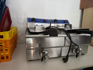 Freidora Eléctrica Doble