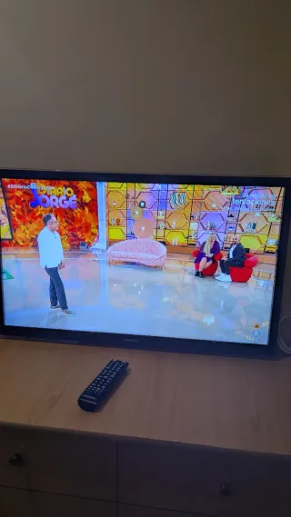 Samsung TV 32" ue32F4500