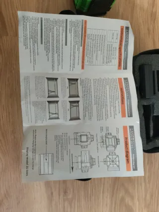 Nivel Láser 4D 16 Líneas + 2 Baterías