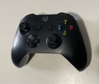Lote 5 controller Xbox One per RIPARAZIONE