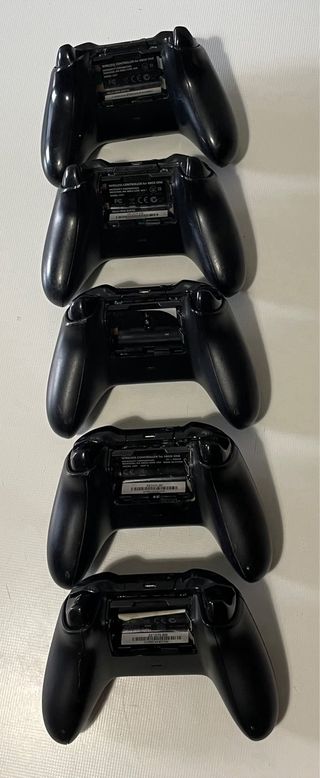 Lote 5 controller Xbox One per RIPARAZIONE