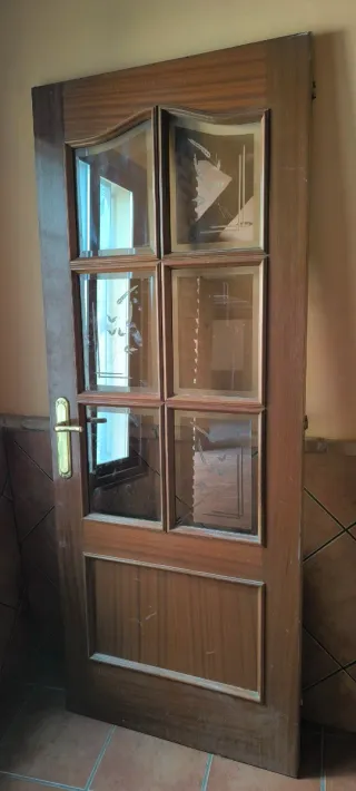 Puerta madera interior con cristal