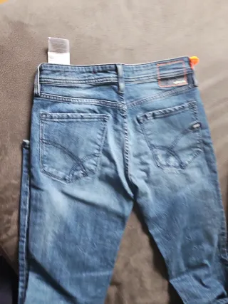 Vaqueros Gas Talla 30 nuevos con etiquetas