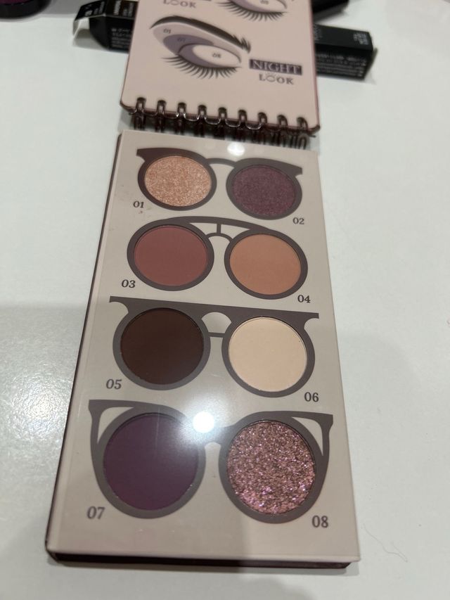 Paleta Sombras Deliplus Oh My Look!