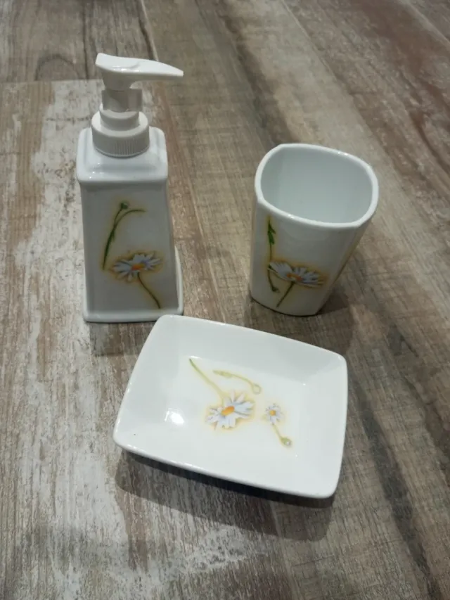 Conjunto baño cerámica