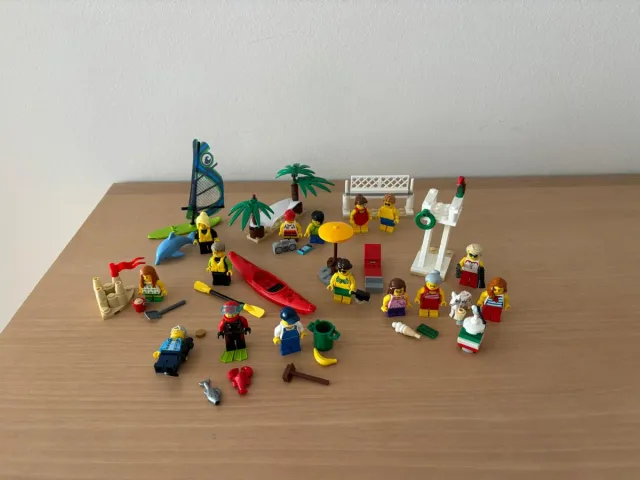 Lego 60153 People Pack fun at the Beach